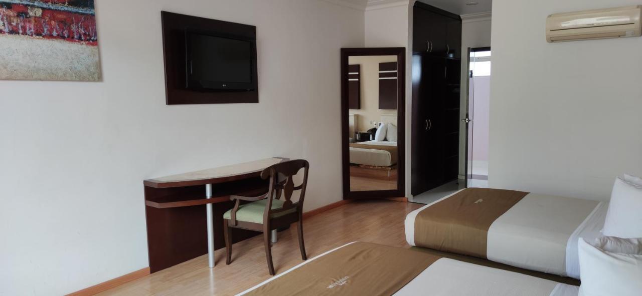 Hotel Dubrovnik Mérida Buitenkant foto