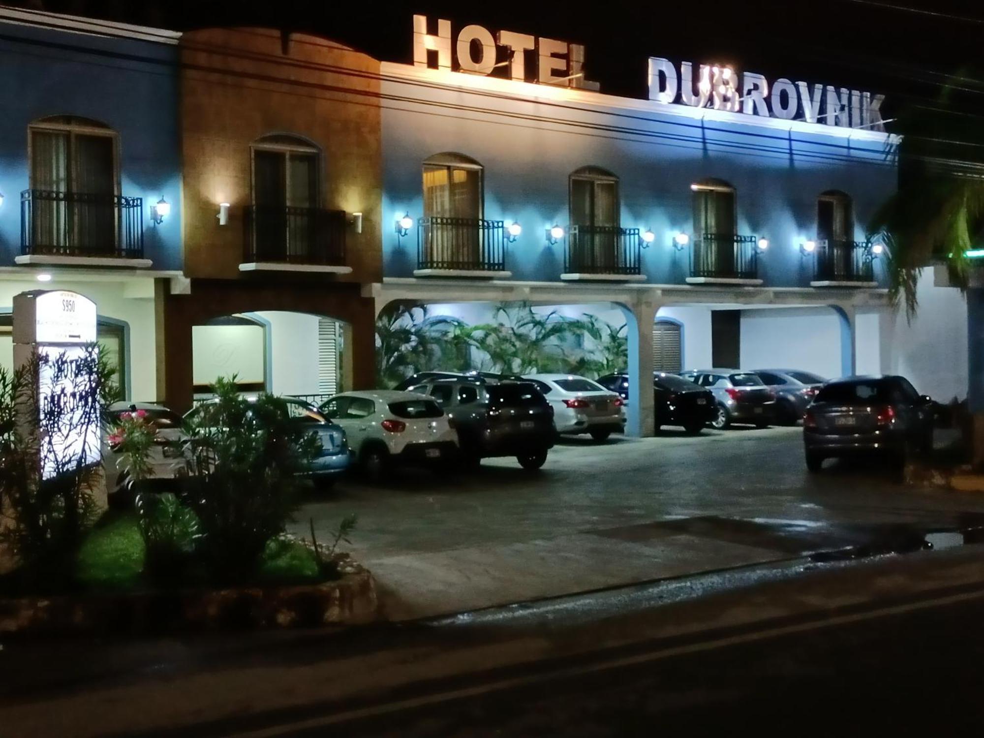 Hotel Dubrovnik Mérida Buitenkant foto