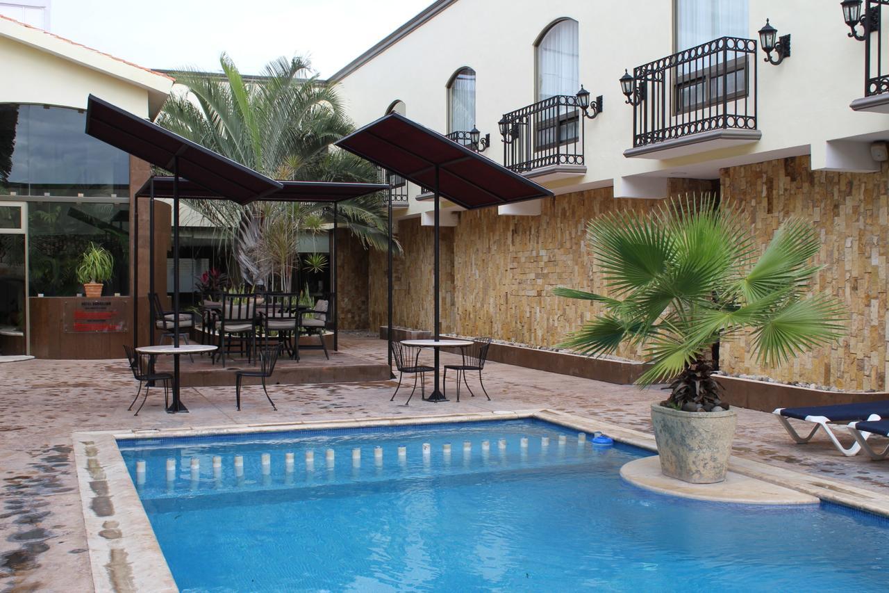Hotel Dubrovnik Mérida Buitenkant foto