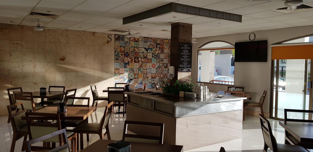 Hotel Dubrovnik Mérida Buitenkant foto