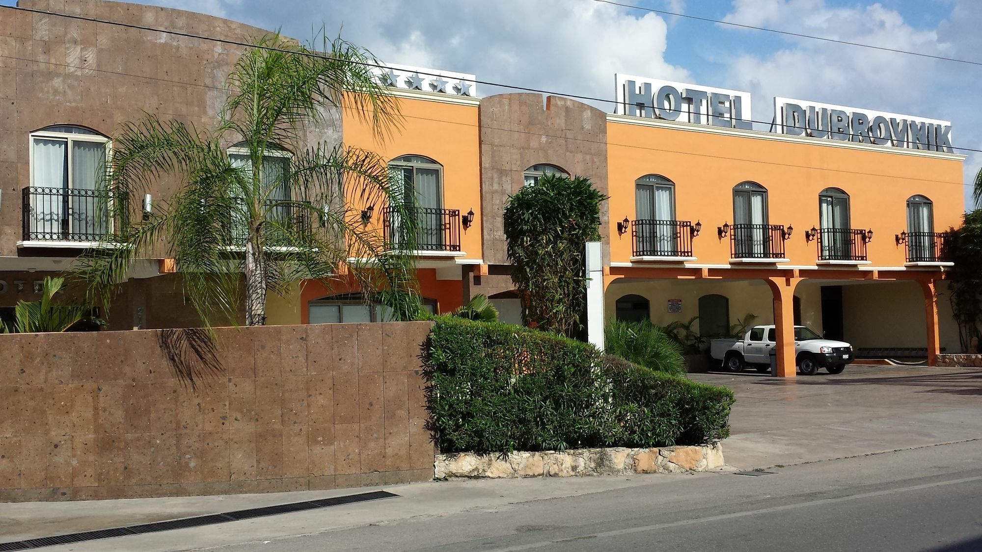 Hotel Dubrovnik Mérida Buitenkant foto
