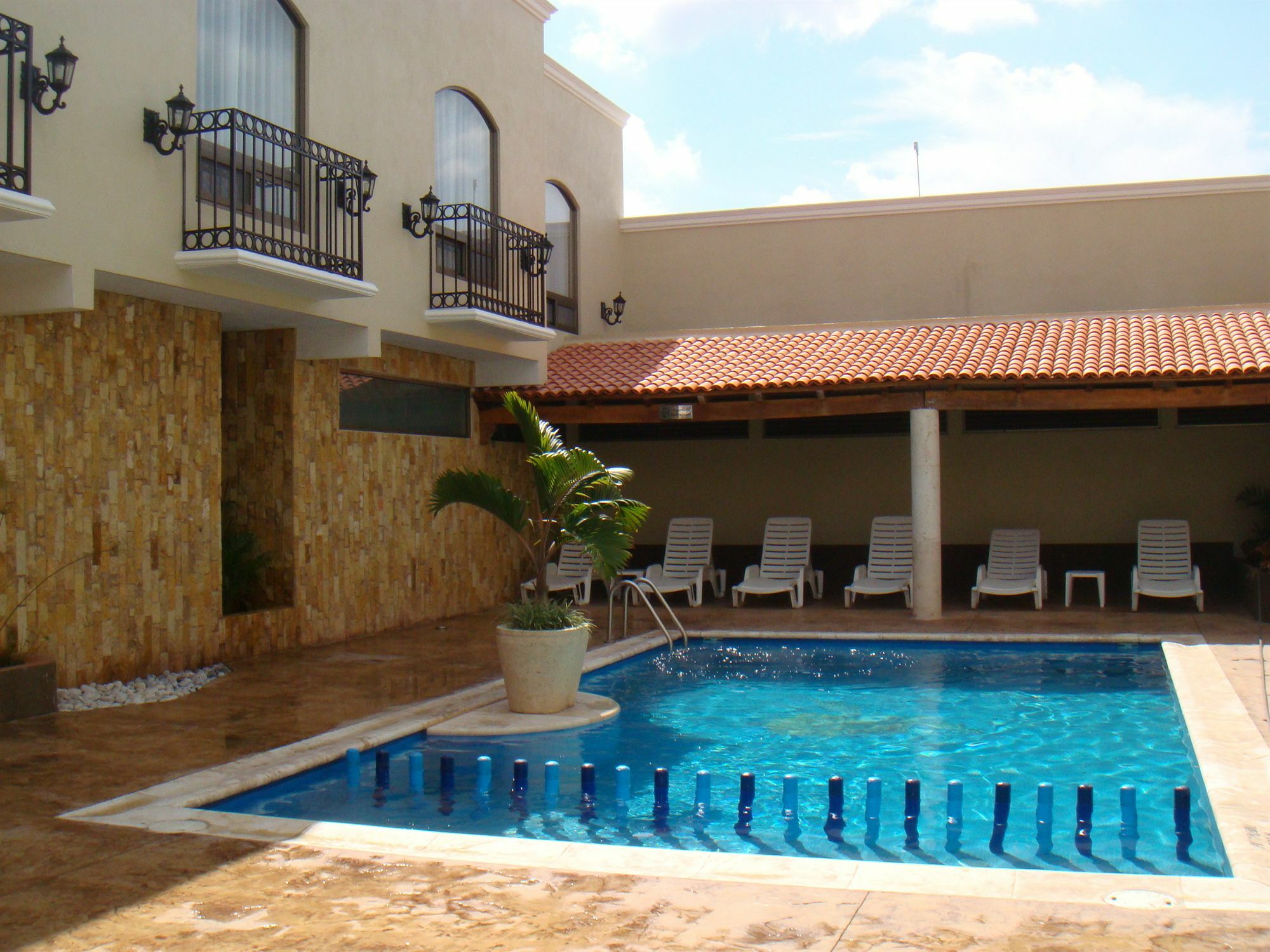Hotel Dubrovnik Mérida Buitenkant foto