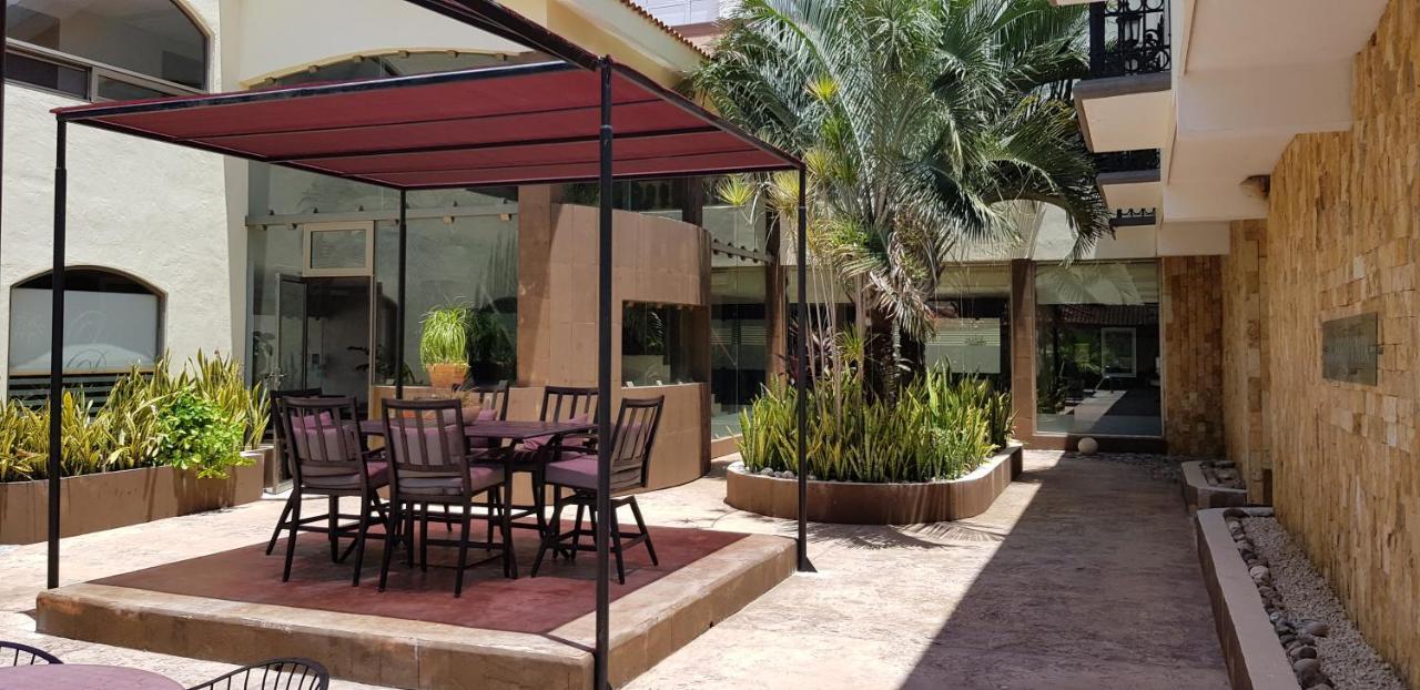 Hotel Dubrovnik Mérida Buitenkant foto