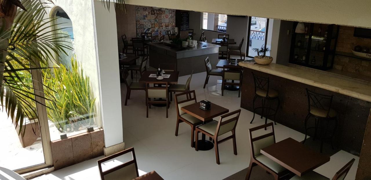 Hotel Dubrovnik Mérida Buitenkant foto